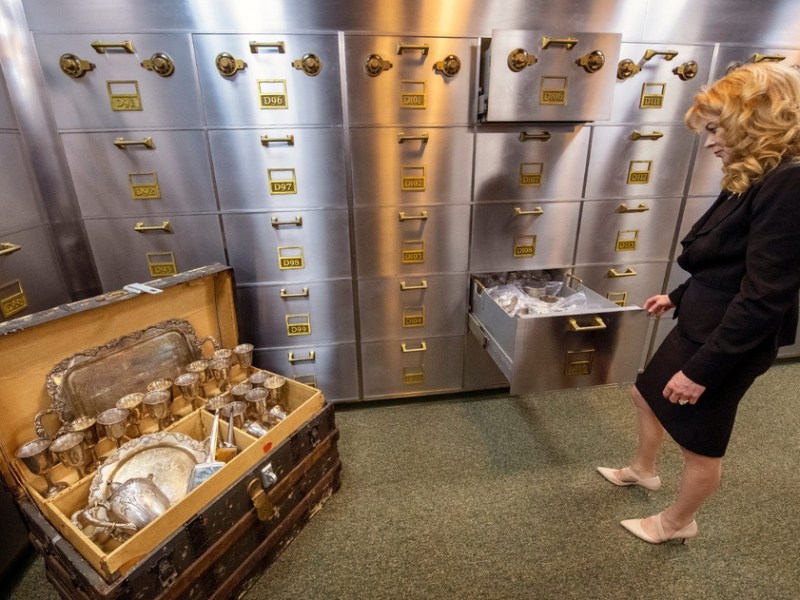 How the WNBPA made itself lockout-proof — Azzi Fudd, Sarah Strong talk UConn